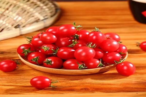 如何辨别千禧果和圣女果 千禧果和圣女果哪个好