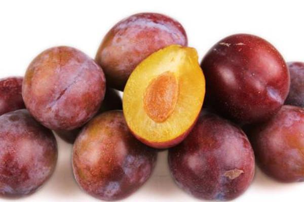 新鲜西梅怎么做果酱 西梅果酱可以做什么吃