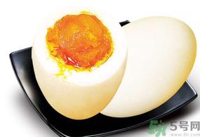 咸鸭蛋臭了还能吃吗?臭咸鸭蛋对人体有害吗? 咸鸭蛋臭了还能吃吗?臭咸鸭蛋对人体有害吗?