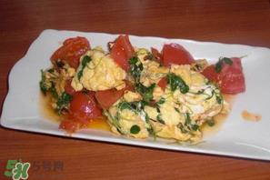 香椿能和西红柿一起吃吗?香椿和西红柿一起吃好吗? 香椿能和西红柿一起吃吗?香椿和西红柿一起吃好吗?