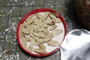 黄芪是大的好还是小的好?好坏跟大小无关 黄芪是大的好还是小的好?好坏跟大小无关