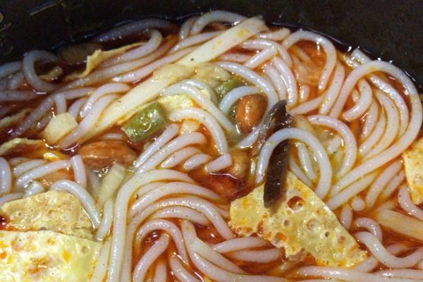 螺蛳粉的危害 吃了有这些坏处 螺蛳粉的危害 吃了有这些坏处