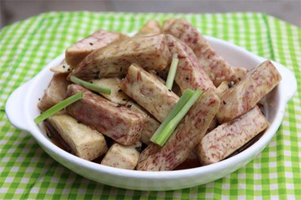 槟榔芋和芋头一样吗 槟榔芋头和荔浦芋头的区别 槟榔芋和芋头一样吗 槟榔芋头和荔浦芋头的区别