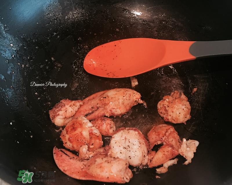 波士顿龙虾意面的做法 波士顿龙虾意面怎么做 波士顿龙虾意面的做法 波士顿龙虾意面怎么做