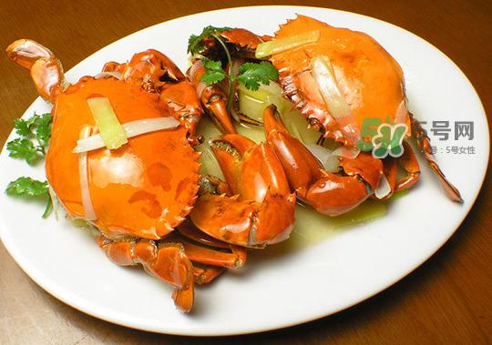 青蟹不能和什么一起吃?吃青蟹不能吃什么? 青蟹不能和什么一起吃?吃青蟹不能吃什么?