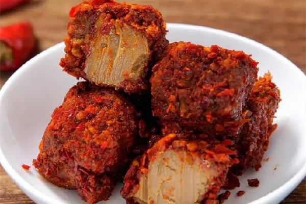 霉豆腐怎么发酵长白毛 霉豆腐发酵的正常颜色 霉豆腐怎么发酵长白毛 霉豆腐发酵的正常颜色