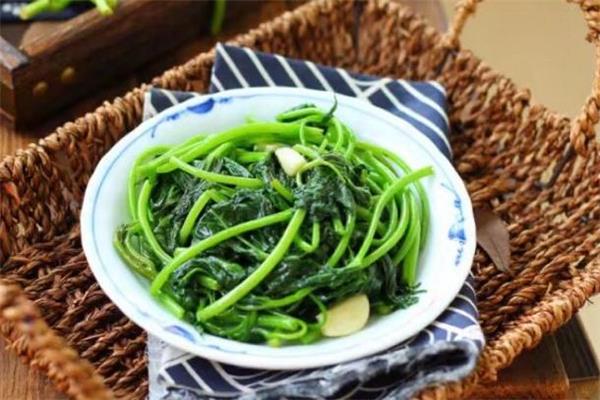 红薯叶没熟能吃吗 红薯叶没炒熟会中毒吗