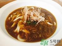 吃咖喱会过敏吗?吃过里过敏的症状有哪些 吃咖喱会过敏吗?吃过里过敏的症状有哪些