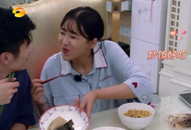 生活中的电竞夫妻“韩商言佟年”,靠“作”照样甜上头