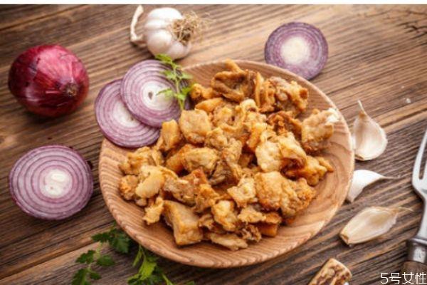 猪油渣怎么做好吃 猪油渣的简单做法 猪油渣怎么做好吃 猪油渣的简单做法