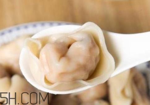 饺子冻成一坨了怎么办 冻饺子粘在一起怎么办 饺子冻成一坨了怎么办 冻饺子粘在一起怎么办