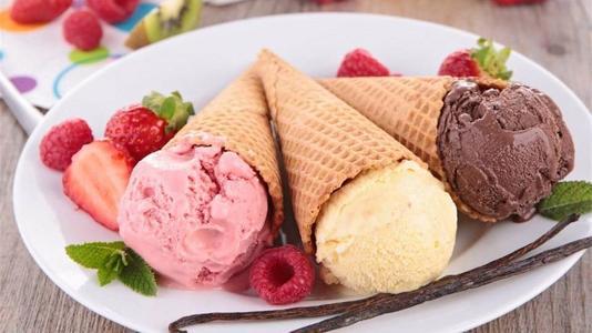 女生吃雪糕会导致宫寒吗 雪糕在多少度下冷冻 女生吃雪糕会导致宫寒吗 雪糕在多少度下冷冻