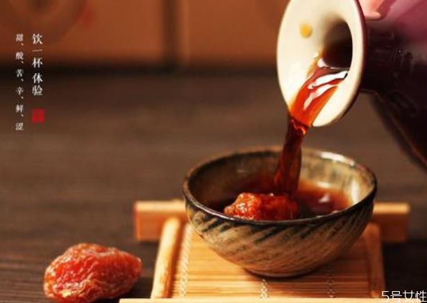 二十年的黄酒还能喝吗 怎么判断黄酒变质了 二十年的黄酒还能喝吗 怎么判断黄酒变质了