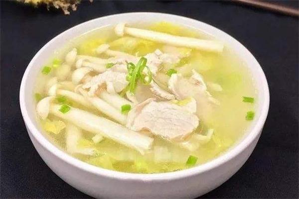 白玉菇汤的做法 白玉菇汤怎么做好吃 白玉菇汤的做法 白玉菇汤怎么做好吃