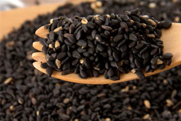 黑芝麻能补肾吗 黑芝麻有什么功效 黑芝麻能补肾吗 黑芝麻有什么功效