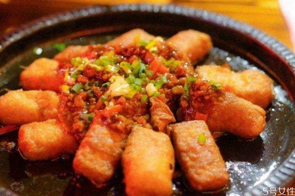 毛豆腐怎么做好吃 毛豆腐的美味做法 毛豆腐怎么做好吃 毛豆腐的美味做法