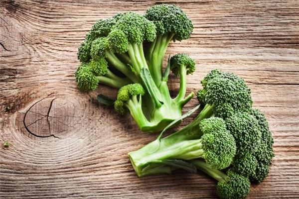 西兰花什么人不能吃 西兰花的禁忌人群 西兰花什么人不能吃 西兰花的禁忌人群