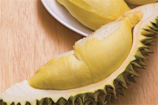 榴莲壳上的白肉能吃吗 榴莲壳上的白肉取法