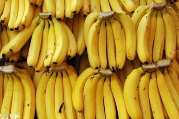 为什么吃香蕉会拉肚子 香蕉有什么作用呢 为什么吃香蕉会拉肚子 香蕉有什么作用呢