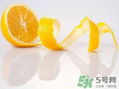 橙子皮可以泡脚吗?橙子皮泡脚有什么好处 橙子皮可以泡脚吗?橙子皮泡脚有什么好处