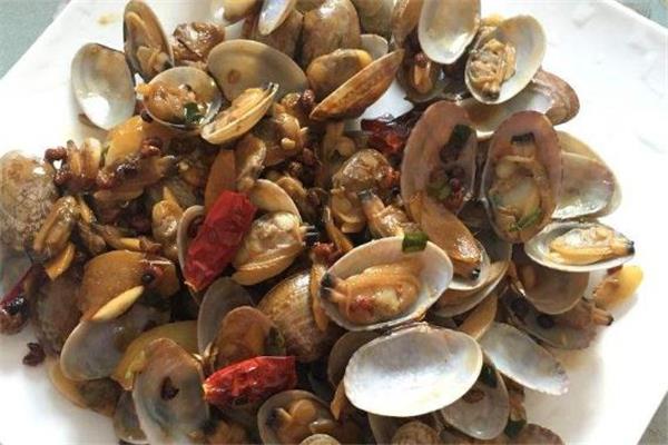 吃了花甲胃疼是怎么回事 吃了花甲胃绞痛怎么办