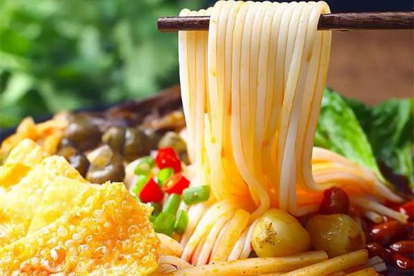 螺蛳粉要煮多长时间 螺蛳粉要冷水下锅还是热水下锅 螺蛳粉要煮多长时间 螺蛳粉要冷水下锅还是热水下锅