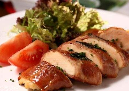 鸡胸肉为什么减肥 鸡胸肉能带来很强的饱腹感 鸡胸肉为什么减肥 鸡胸肉能带来很强的饱腹感