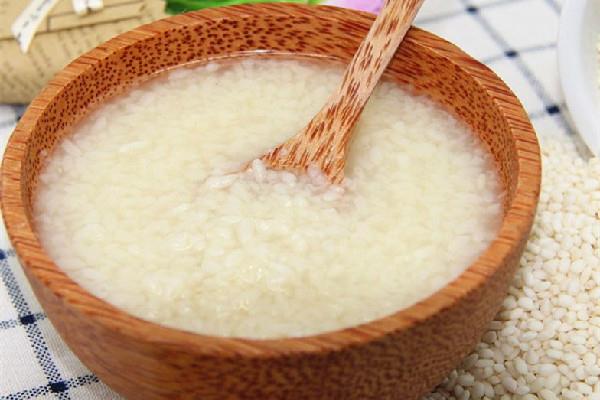 糯米酒含糖量高吗 糯米酒喝了会发胖吗