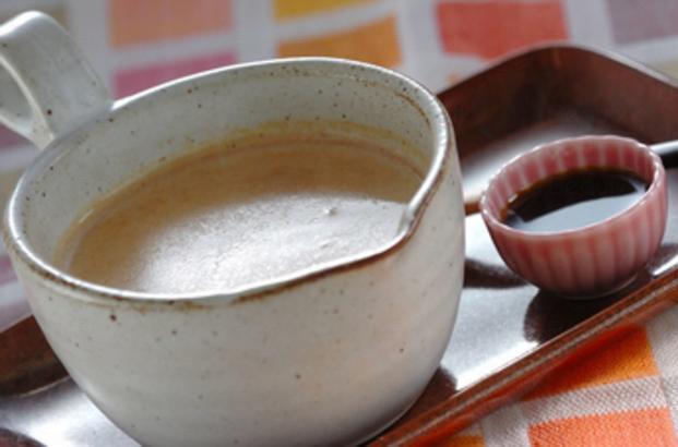 热牛奶怎么做能助眠瘦身