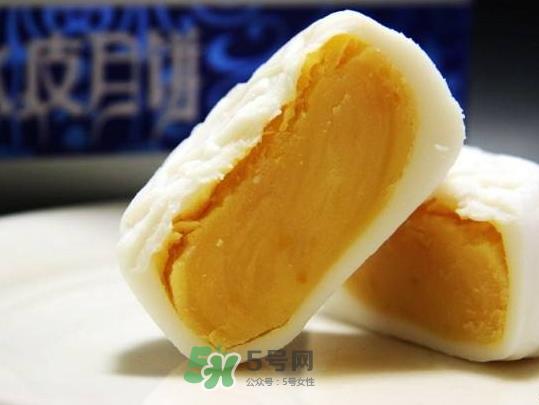 冰皮月饼可以烤吗？冰皮月饼要烤吗？