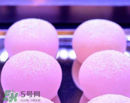 雪媚娘皮可以做冰皮月饼吗 冰皮与雪媚娘皮的区别 雪媚娘皮可以做冰皮月饼吗 冰皮与雪媚娘皮的区别