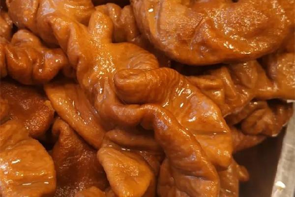 卤肥肠怎么炒好吃 卤肥肠和什么菜炒好吃 卤肥肠怎么炒好吃 卤肥肠和什么菜炒好吃