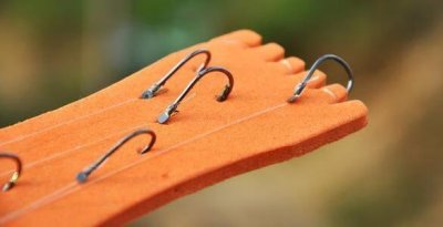 ​竞技速钓鲫鱼中怎样提高双尾，如何双飞教学