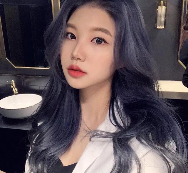 蓝色染发居然不是非主流？爱豆也染了