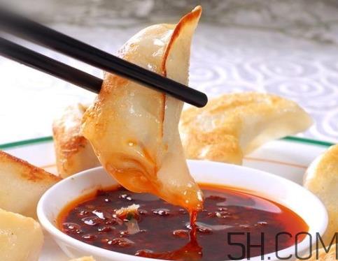 煎饺怎么煎才酥脆好吃?煎饺怎么做好吃? 煎饺怎么煎才酥脆好吃?煎饺怎么做好吃?