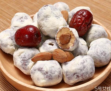 为什么奶枣做出来是硬的 奶枣用什么奶粉做 为什么奶枣做出来是硬的 奶枣用什么奶粉做