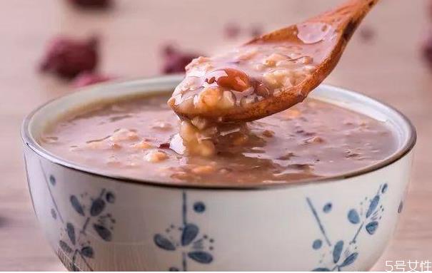 腊八粥寓意着什么 正宗的腊八粥怎么做 腊八粥寓意着什么 正宗的腊八粥怎么做