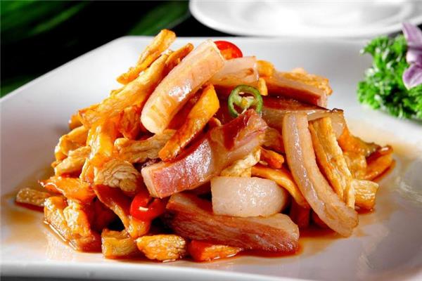 萝卜干炒肉的做法 开胃家常菜