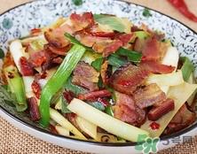 腊肉变黑了还能吃吗?腊肉变黑了可以吃吗? 腊肉变黑了还能吃吗?腊肉变黑了可以吃吗?