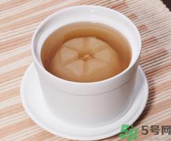 梨水怎么熬可以治咳嗽?梨水的功效与作用 梨水怎么熬可以治咳嗽?梨水的功效与作用