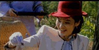 与潘虹相爱8年离婚,扭头追央视主持王小丫,米家山现在怎样了?