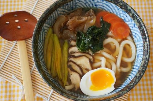 吃乌冬面对胃好吗 炒乌冬面怎么做好吃 吃乌冬面对胃好吗 炒乌冬面怎么做好吃