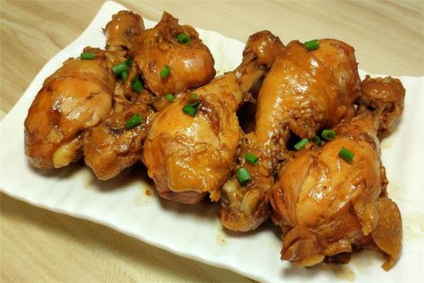 红烧鸡腿的做法 红烧鸡腿什么人不能吃 红烧鸡腿的做法 红烧鸡腿什么人不能吃