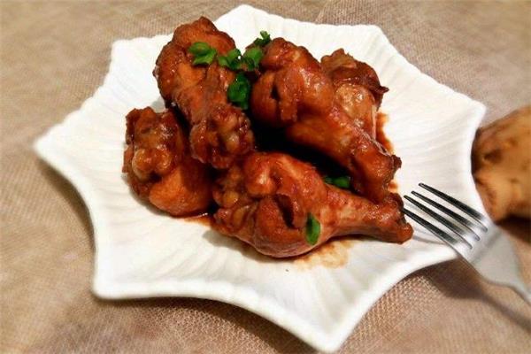红烧鸡腿的做法 红烧鸡腿什么人不能吃 红烧鸡腿的做法 红烧鸡腿什么人不能吃