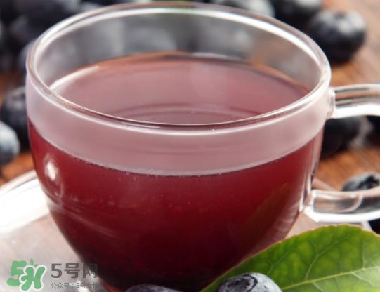 蓝莓和蜂蜜能一起吃吗?蓝莓能和蜂蜜一起吃吗? 蓝莓和蜂蜜能一起吃吗?蓝莓能和蜂蜜一起吃吗?