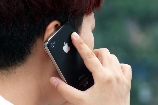 iPhone 8新机爆炸之后,苹果给出了这样的回应,用户会继续埋单吗