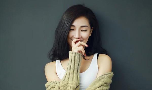 菅韧姿邱心志分手 猎场中恋上魅力男胡歌