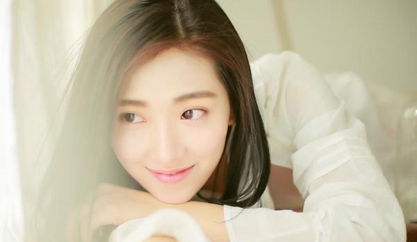 菅韧姿邱心志分手 猎场中恋上魅力男胡歌