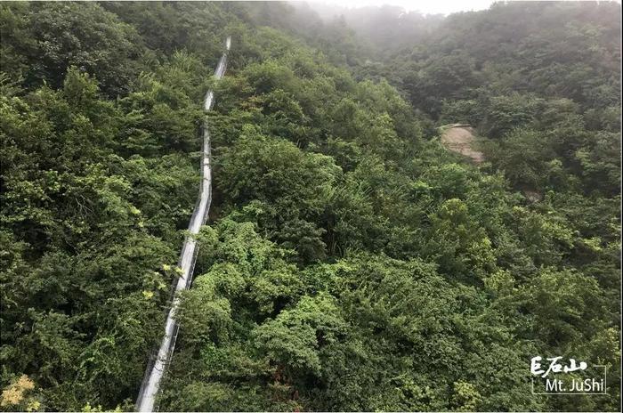 心跳指数100%! 巨石山云上玻璃滑道, 比过山车还刺激!