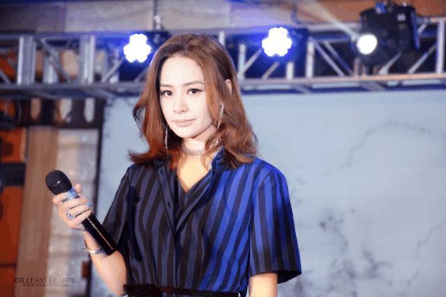 有着盛世美颜的阿娇 却一直被吐槽不会穿衣 学她这样画眉, 美翻了